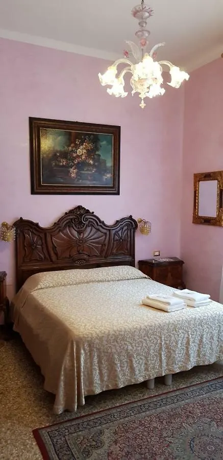 Bed & Breakfast Bed and Breakfast Bb Venezia Italia
